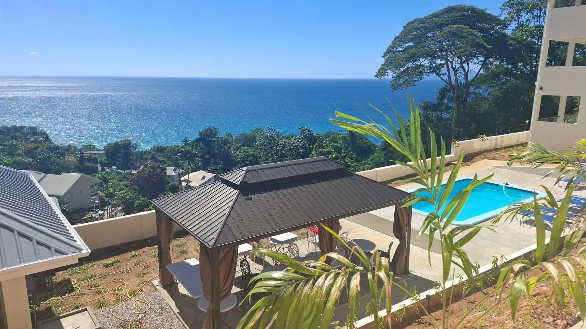 Tropical Secrets Holiday Apartments Victoria